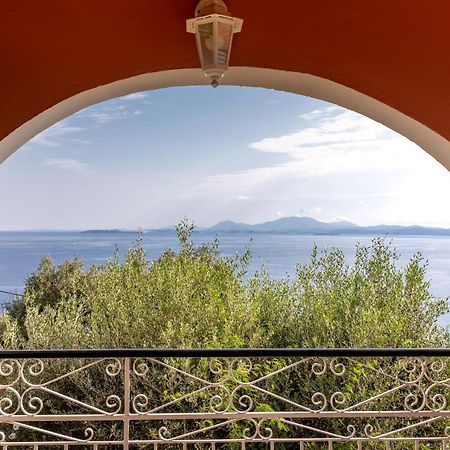 Villa Nafsika Nisaki  Eksteriør billede